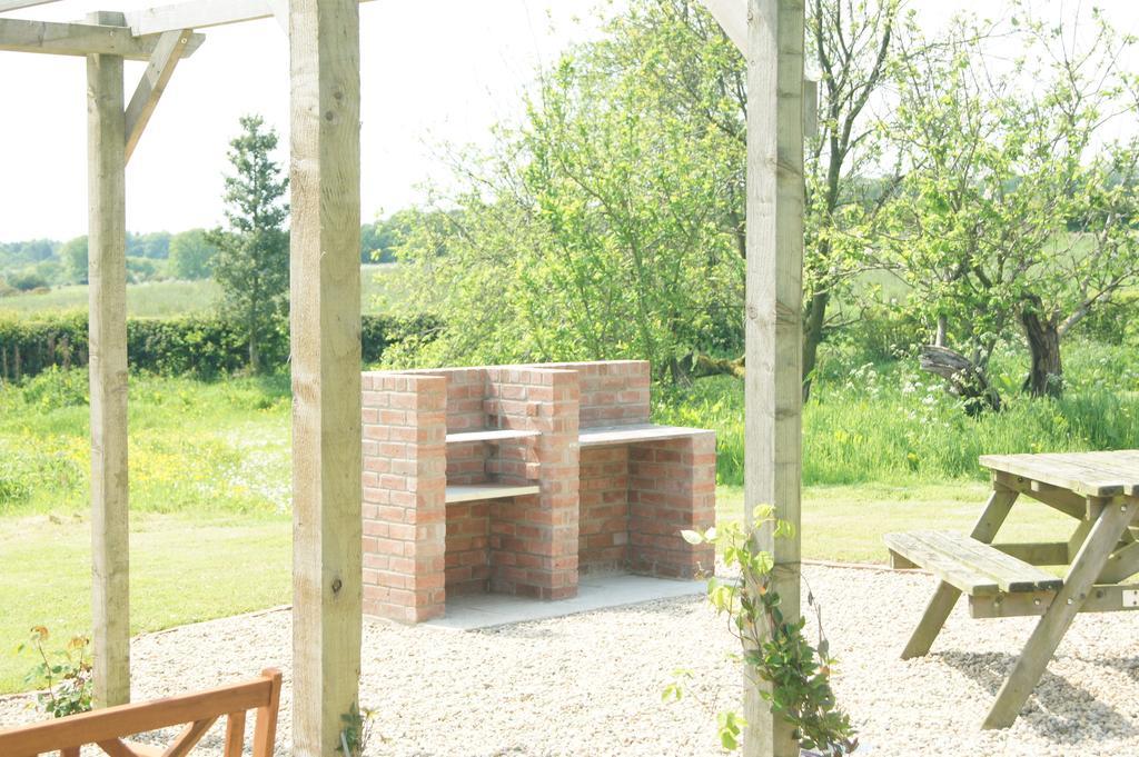 Rawcliffe House Farm Villa Pickering Esterno foto