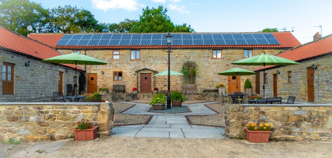Rawcliffe House Farm Villa Pickering Esterno foto