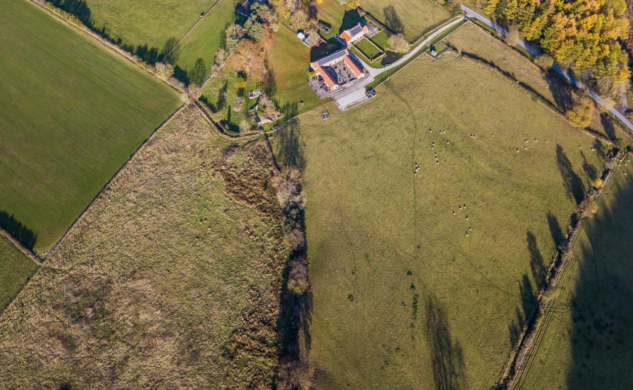 Rawcliffe House Farm Villa Pickering Esterno foto